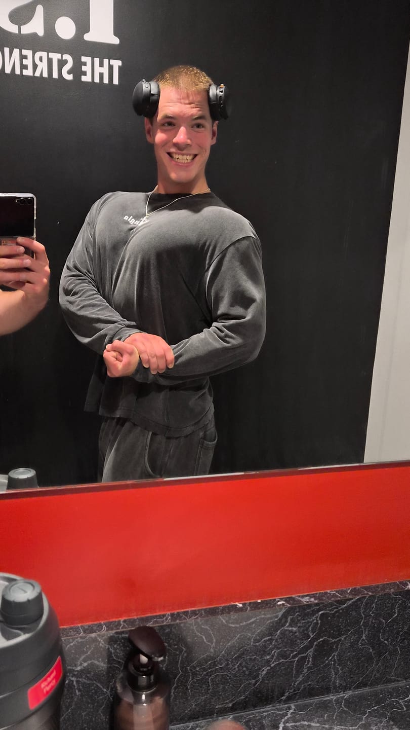 Customer photo review of 8039 - Peached Longsleeves