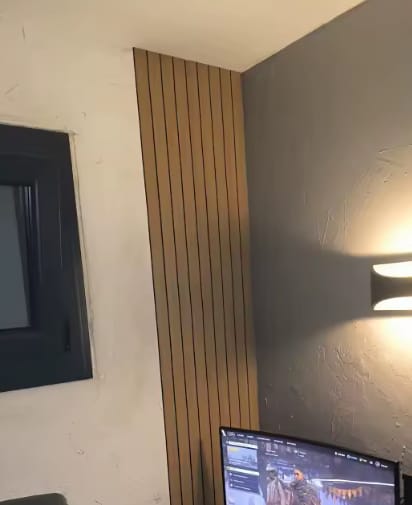 Customer photo review of CleanWall | Zelfklevende 3D Wandpanelen PVC Houtlook