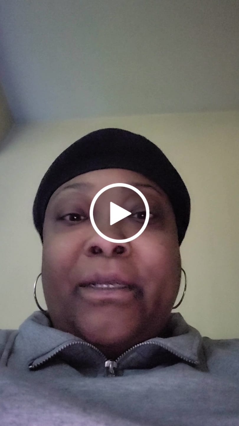 Customer video review of FREE GIFT! Poopy Time Fruity Fiber Flush Gummies