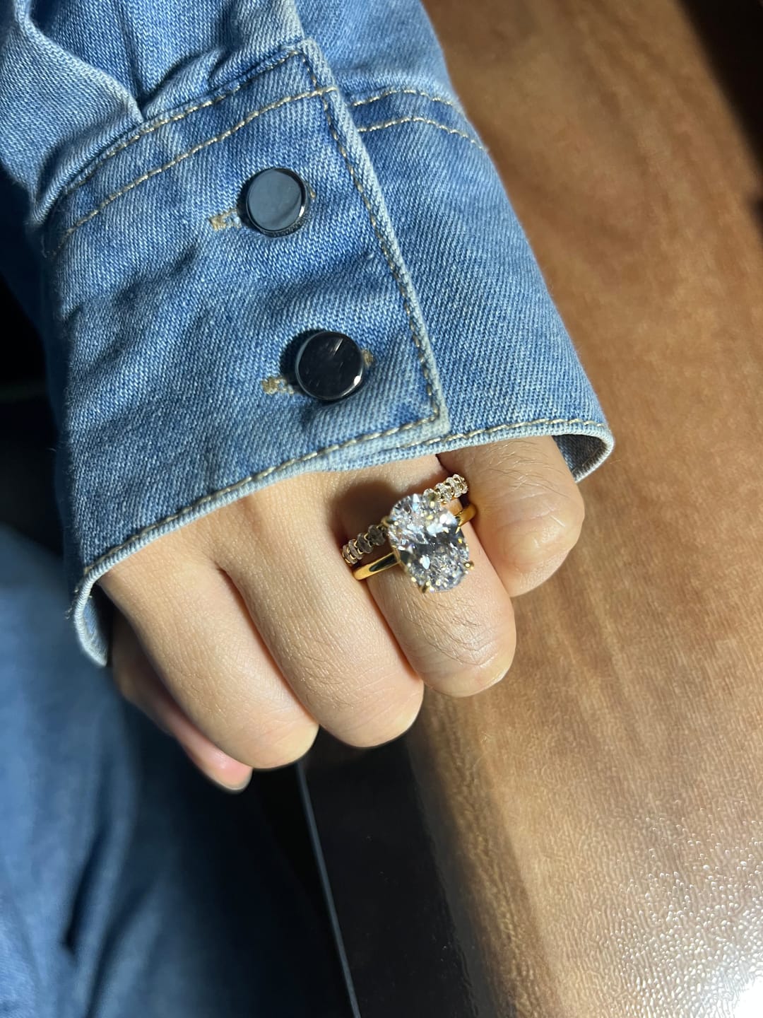 Customer photo review of S925 4.5Ct Luxury Oval Cut 2PC Wedding Ring Set In Sterling Silver Stackable Rings For Everyday Wear