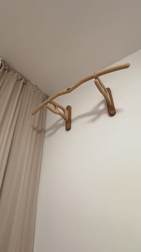 Customer photo review of Snake Station – Pull-Up Station mit Wandabstand