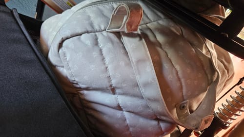 Reseña con foto de un cliente sobre Bolso Maternal Quilt