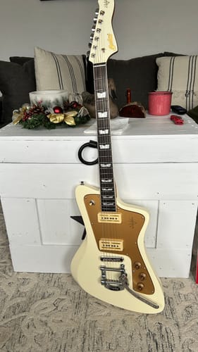 Customer photo review of Wingman - Vintage White