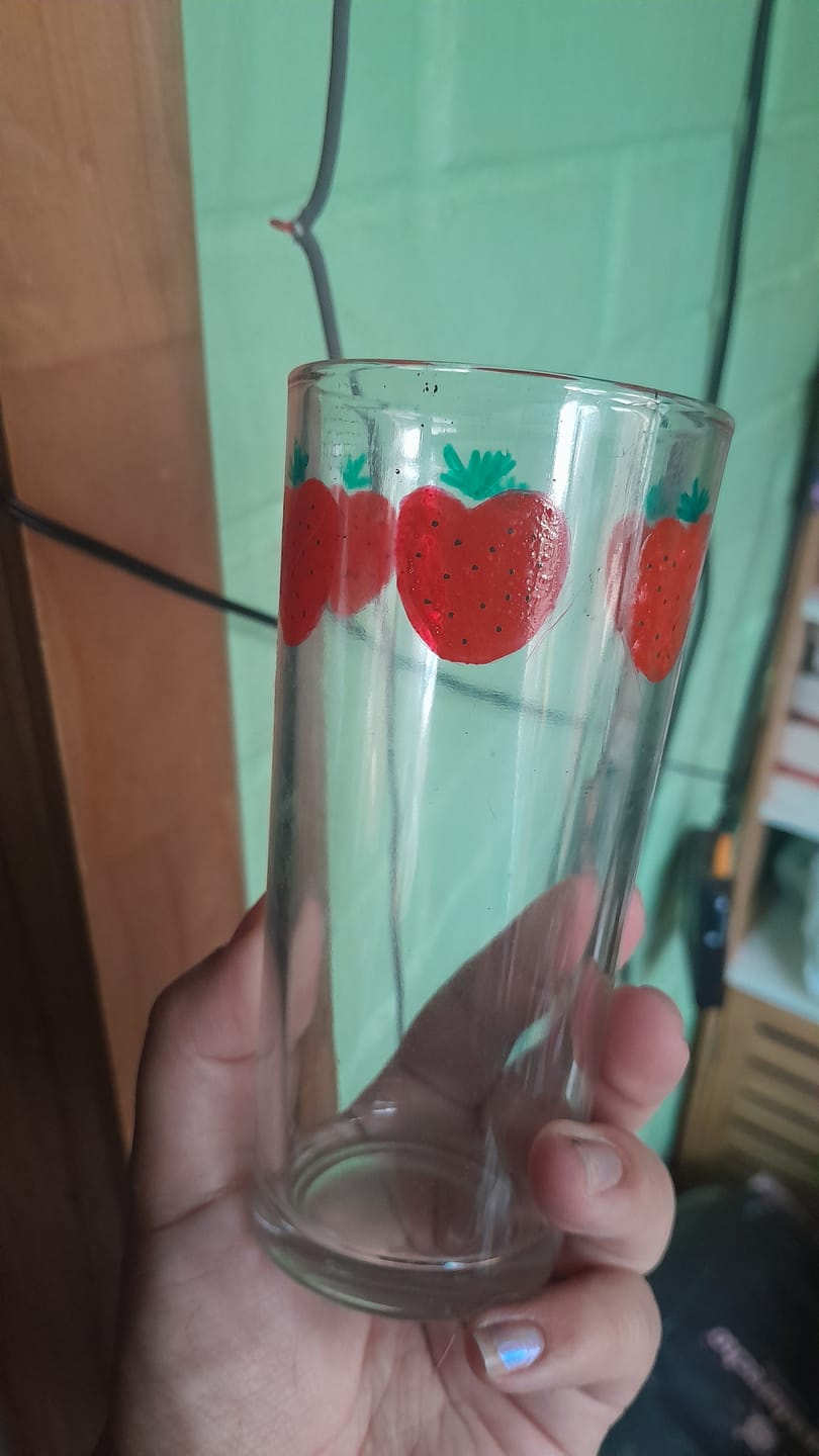 Customer photo review of Sakura PenTouch - Marcador Ceramglass para Cerámica y Vidrio 1 mm