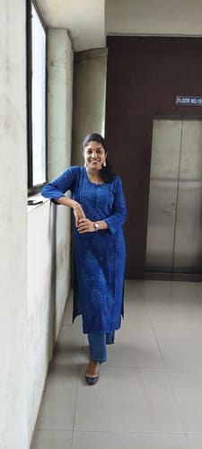 Customer photo review of Hoor Royal Blue Viscose Georgette Kurta