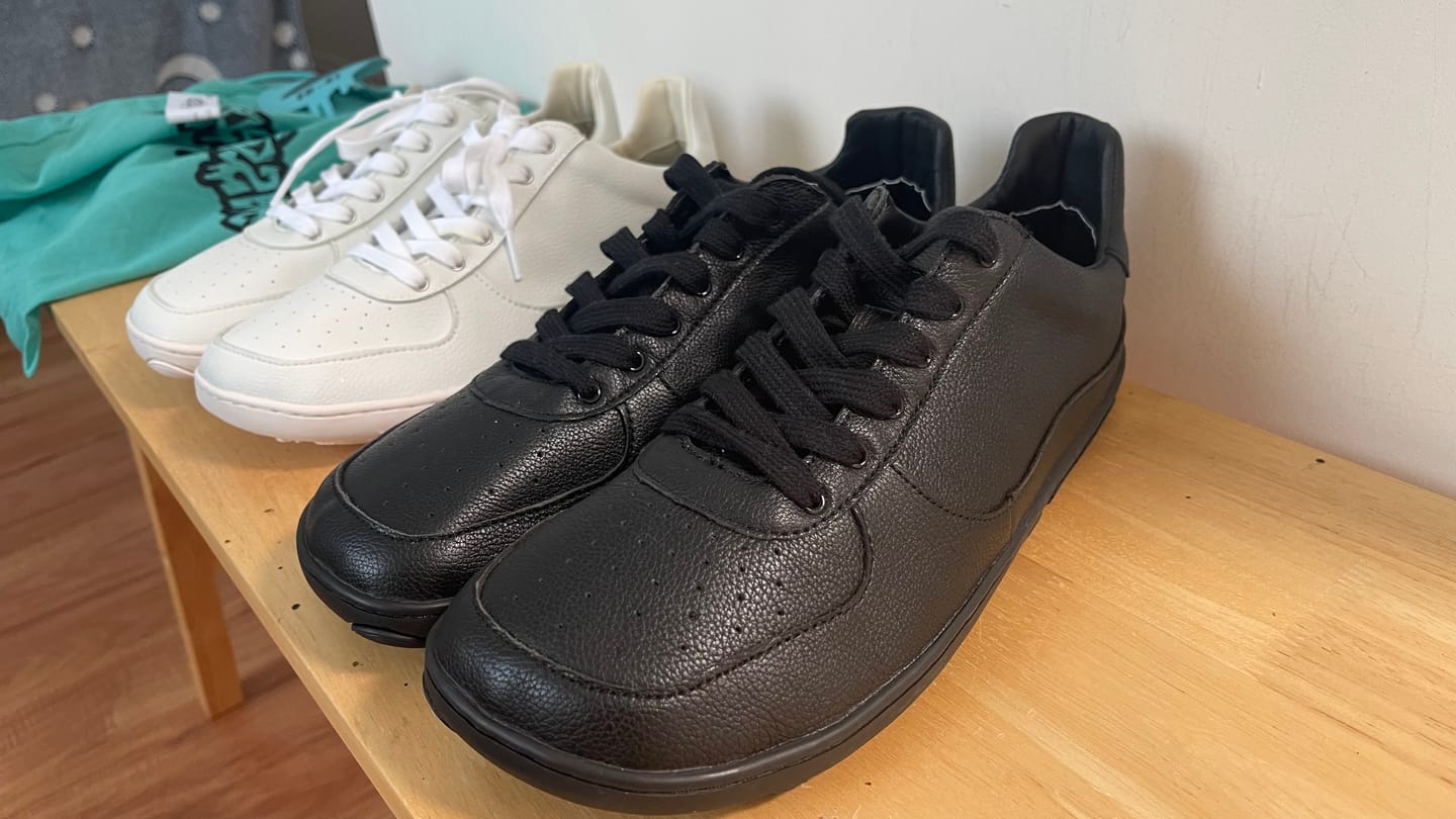 Customer photo review of BLACK LOW - ADULTS