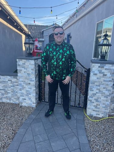 Customer photo review of Men's Christmas Print Regular Fit Green Long Sleeve Shirt