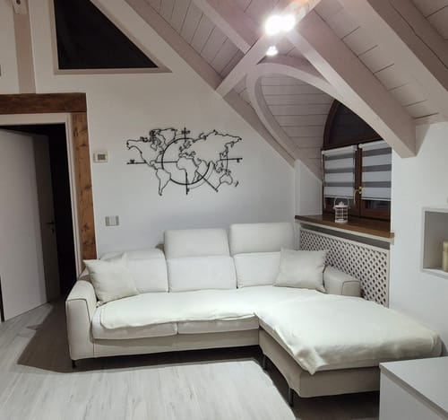 Customer photo review of Décoration Murale en Métal - Carte du monde (2020)