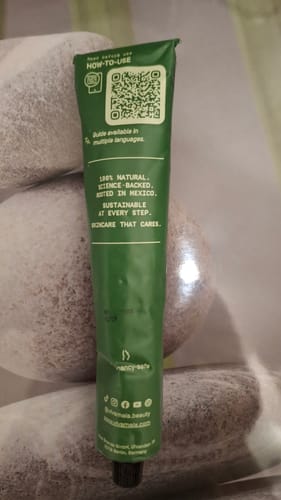 Customer's close-up of the back of the green tube of Radiating Cream.