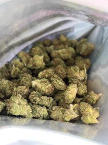 Customer photo review of OG Kush - 14 Grams Littles - Indica