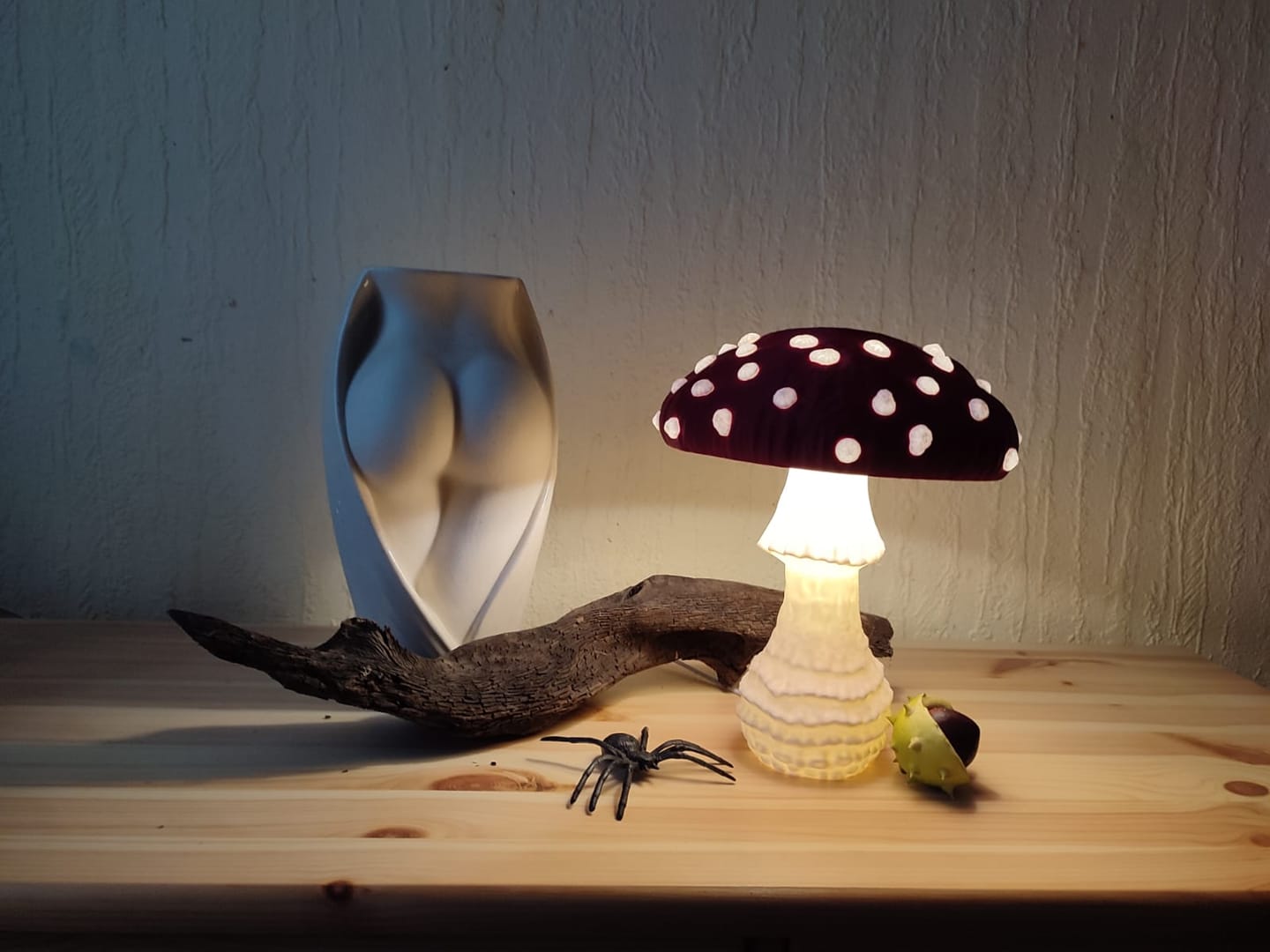 Customer photo review of Amanita Pilzlampe – Magische Tischlampe in Fliegenpilz-Design für dein Zuhause