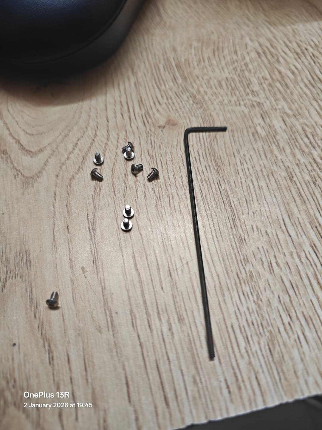 Customer photo review of HEX WALLET SCREWS