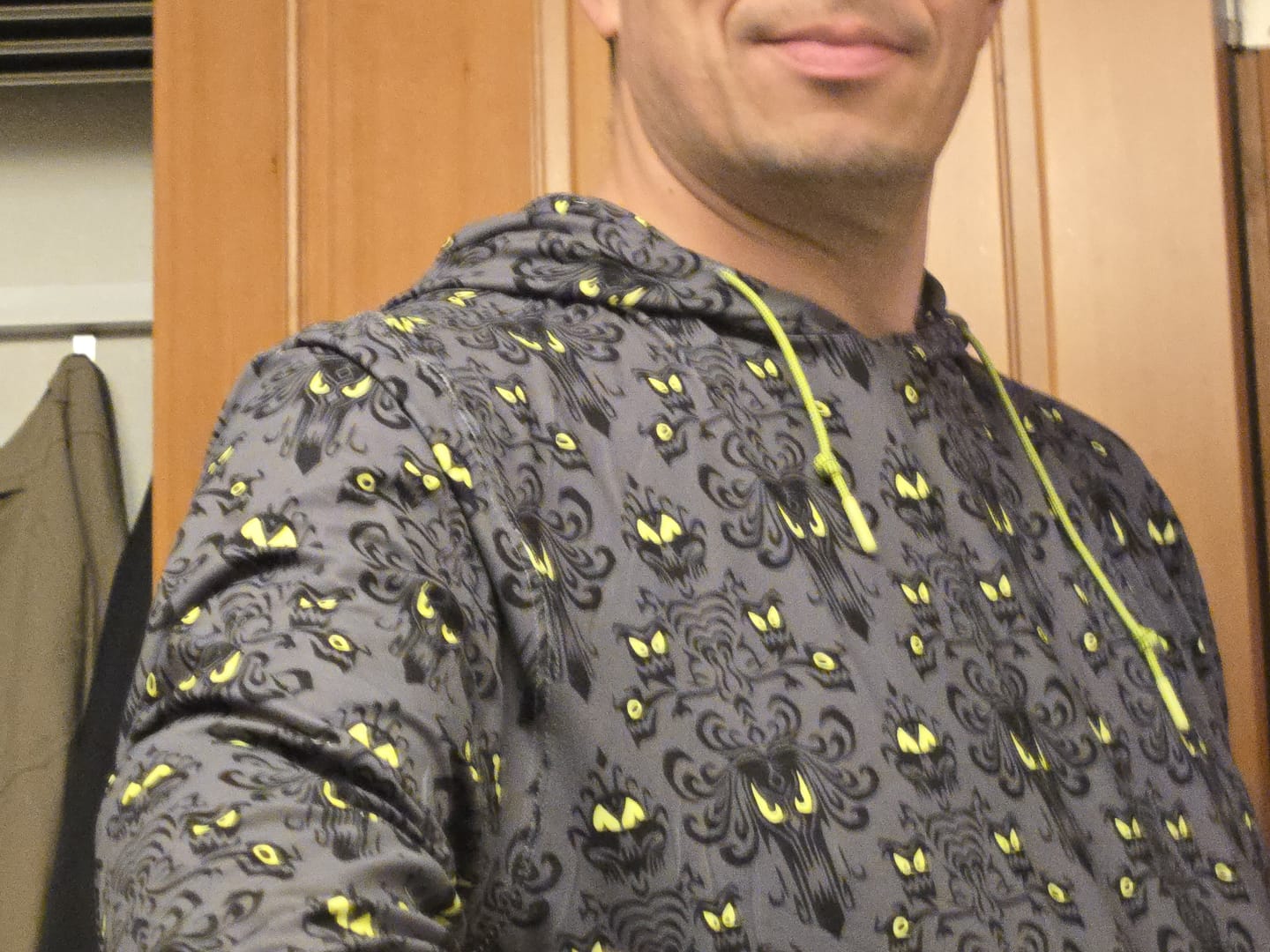 Customer photo review of Disney’s Haunted Mansion "Wall Creeps" – Performance Hoodie