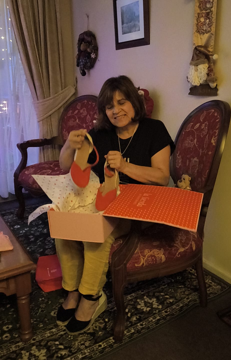 Customer photo review of Marbella Rojo Fuego
