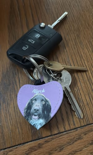 Customer photo review of Pet portrait - Personalised Keychain