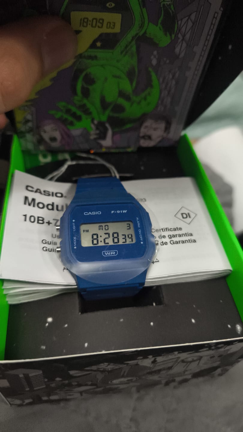 Customer photo review of Reloj Casio Vintage F-91WB-2A1 Bio Resina Azul