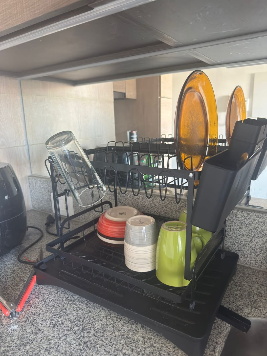 Customer photo review of Escurridor De Platos 2 Niveles Secaplatos Multifuncional