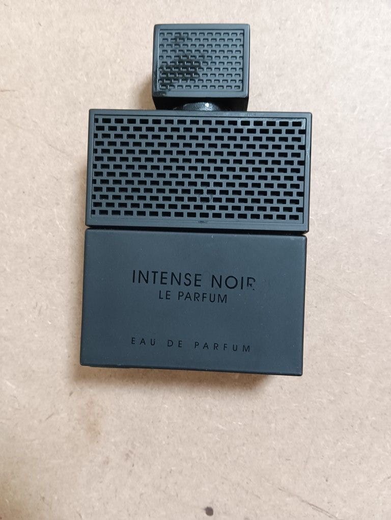 Customer photo review of Intense Noir Le Parfum EDP 100ml