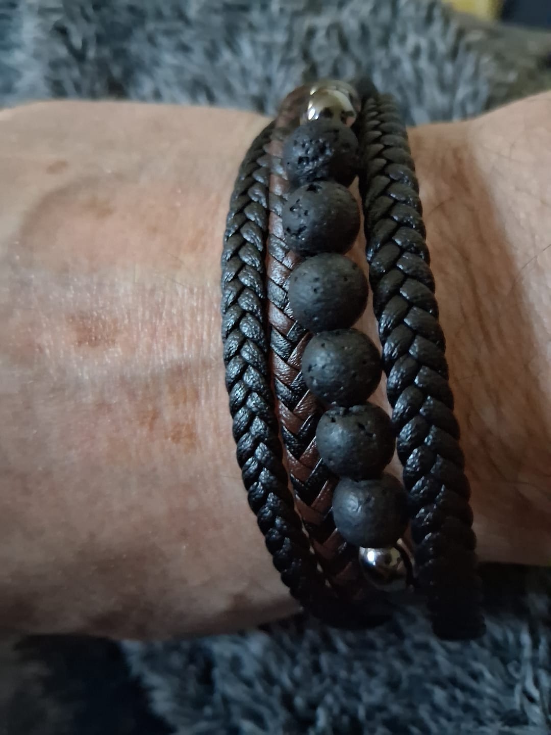 Customer photo review of Buddha Stones Tiger Eye Lava Rock Black Onyx Lazurite Hematite Bead Positive Leather Bracelet