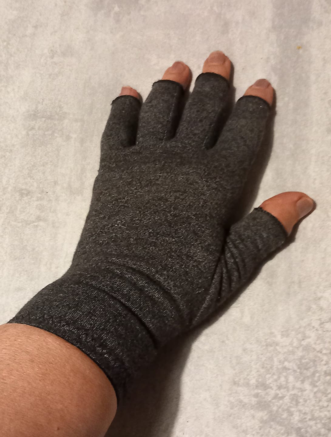Customer photo review of Gants de Compression