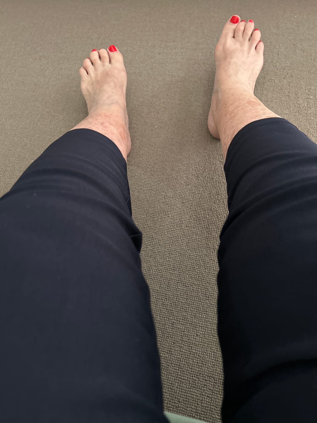 Customer photo review of STRAIGHT CROP PANT - HIGH ANKLE