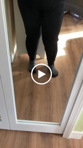 Customer video review of Willa Joggers Petite - Black