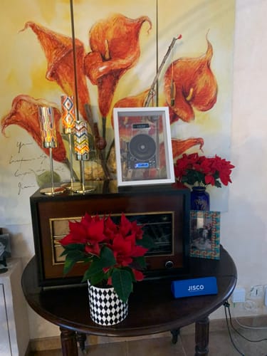 Customer photo review of M1 Music Frame CD Player
