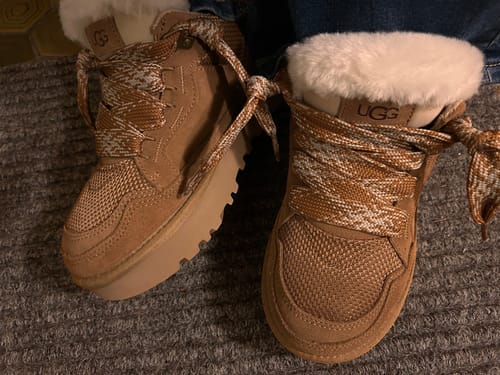 Customer photo review of UGG Lowmel "Chestnut"