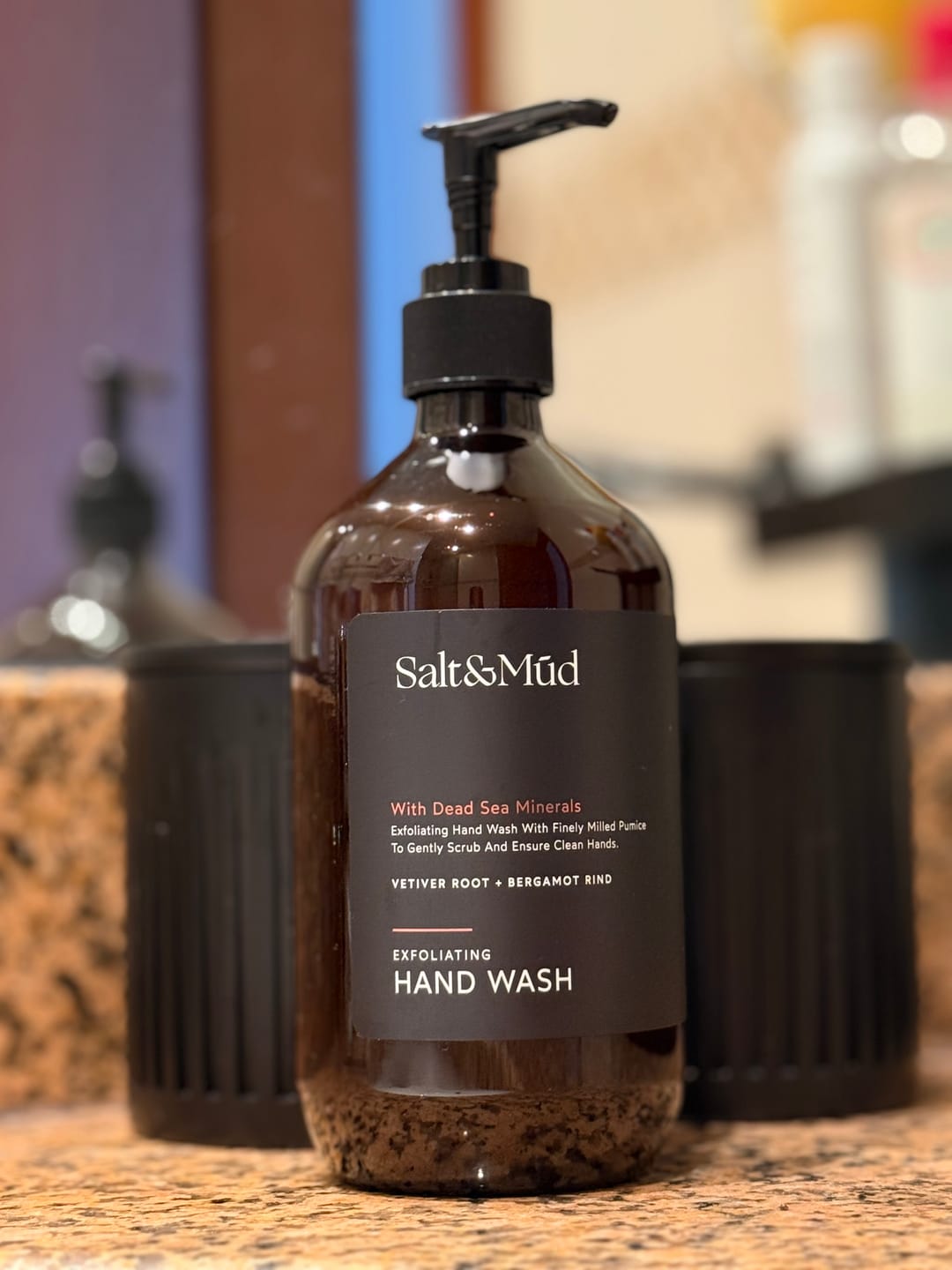 Customer photo review of Exfoliating Hand Wash With Dead Sea Minerals 500ml