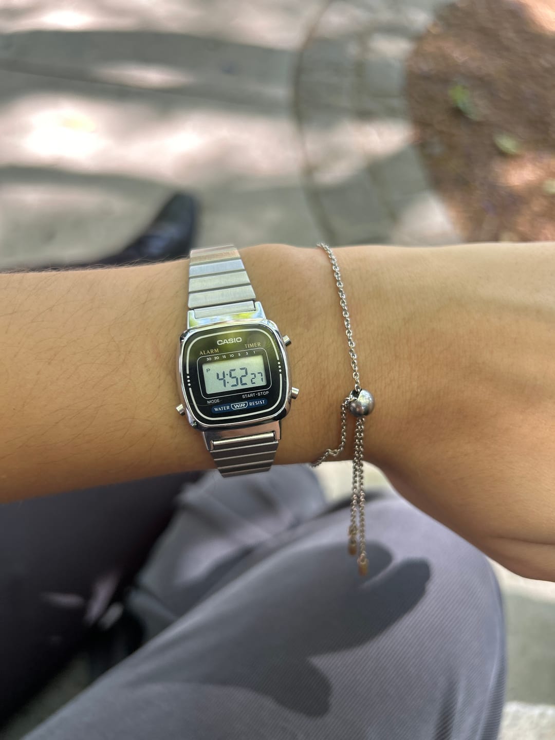 Customer photo review of Reloj Casio Vintage LA670WA-1DF Plateado Mini