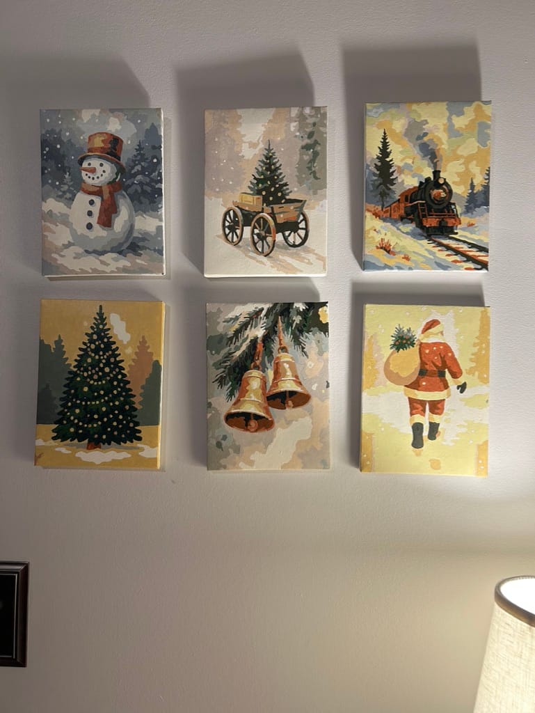 Customer photo review of 6 Mini Paintings - Vintage Christmas Set