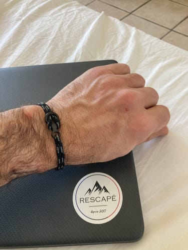 Customer photo review of Bracelet Descendeur 8 Personnalisé