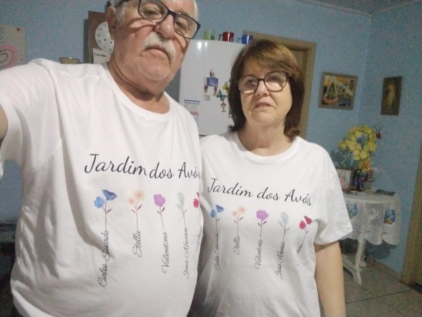 Customer photo review of Camiseta Personalizada Jardim da Vovó - BRANCA - Algodão 100%