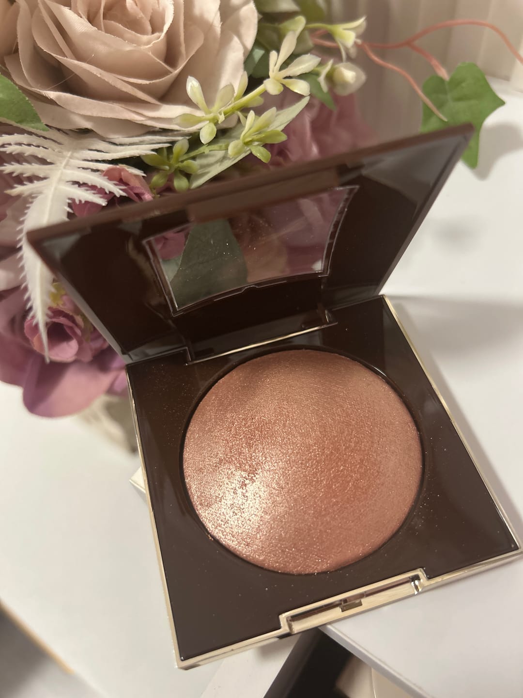 Customer photo review of Iluminator pudra cu textura ultrafina