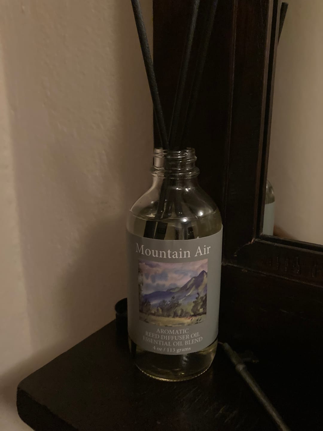 Customer photo review of Mountain Air Reed Diffuser 4 oz