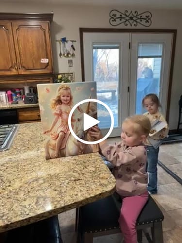 Customer video review of The Soft Bloom Unicorn Princess