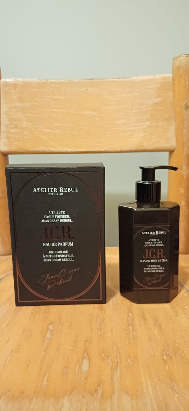 Customer photo review of J.C.R. Eau de Parfum 125ml