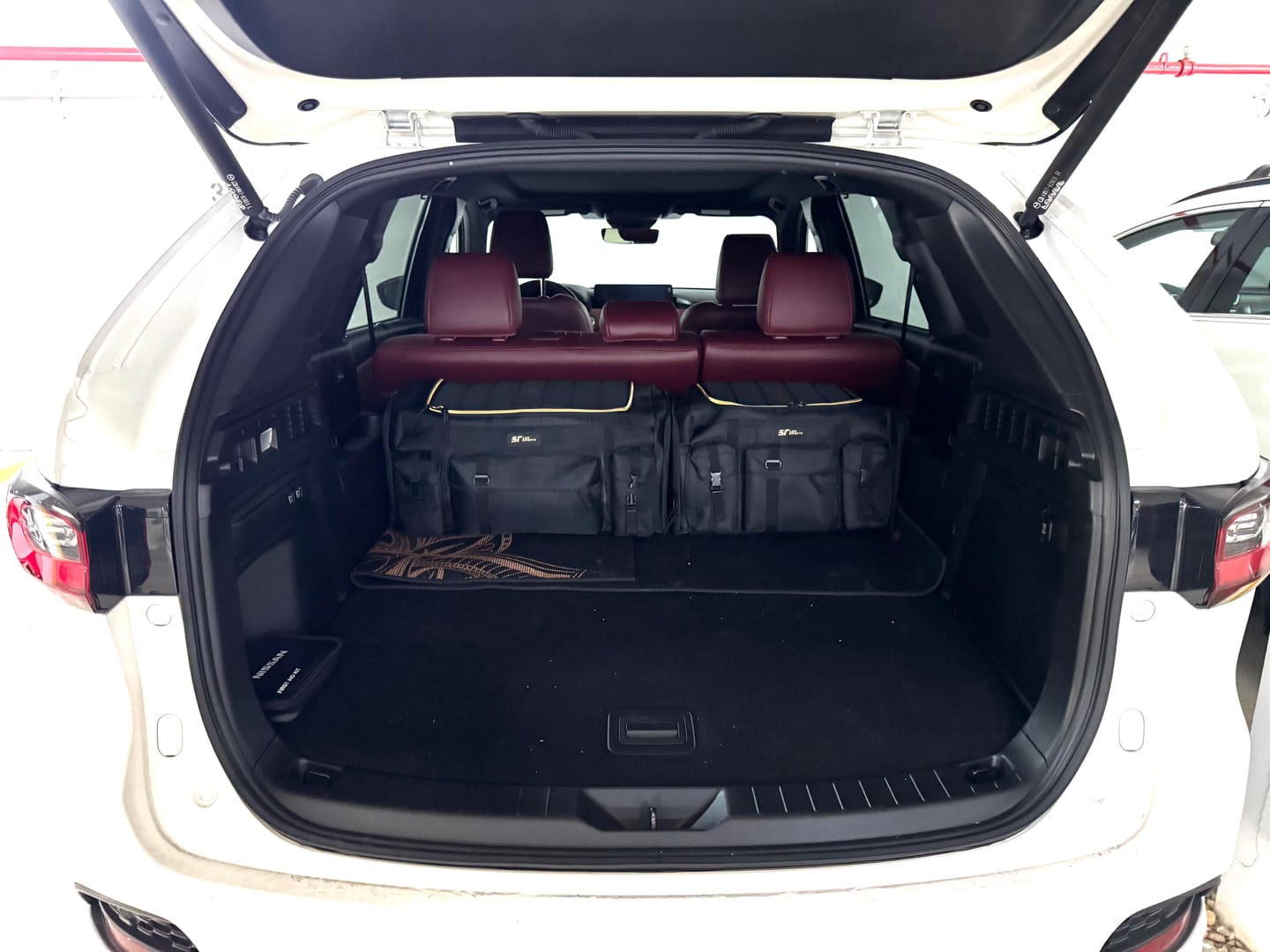 Customer photo review of StowRite Trunk Organizer 50L/60L/70L