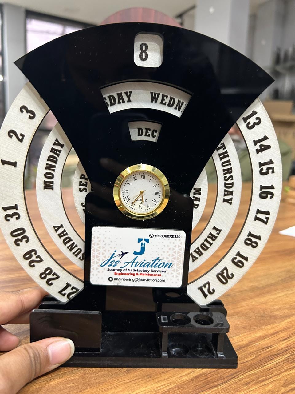 Customer photo review of Infinity Calendar | Best for Corporate Gifting | PrintMine.in