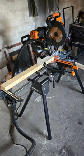 Customer photo review of Scie à onglet électrique double biseau R255SMS-DB+ avec lame multi-matériaux TCT de 255mm