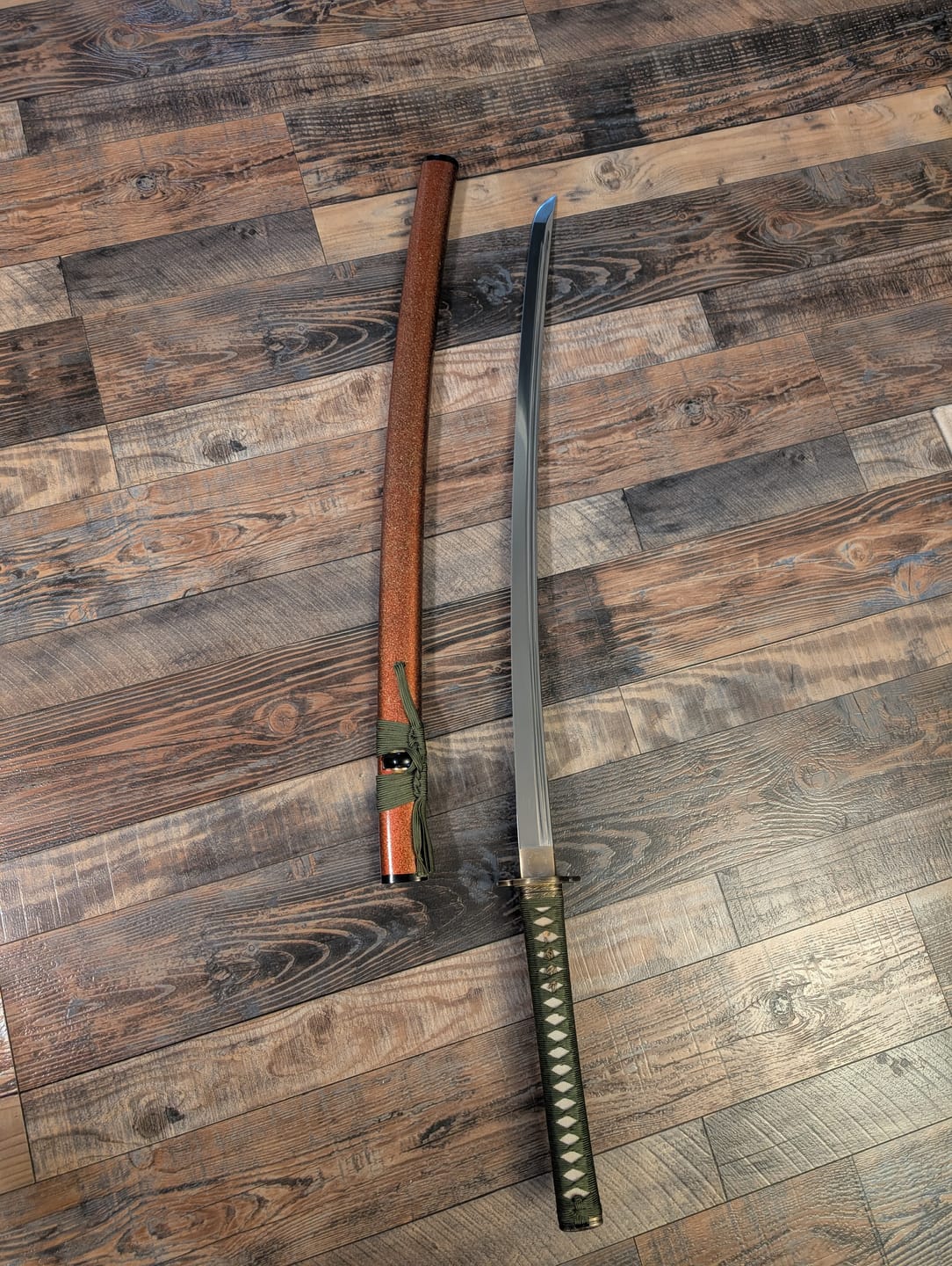 Customer photo review of The Fukyo Katana Spring Steel Double Bohi Razor Sharp