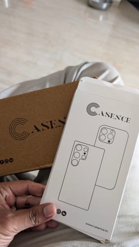 Customer photo review of Anti Yellow Magsafe Clear Transparent Case - Google Pixel 10 Pro XL