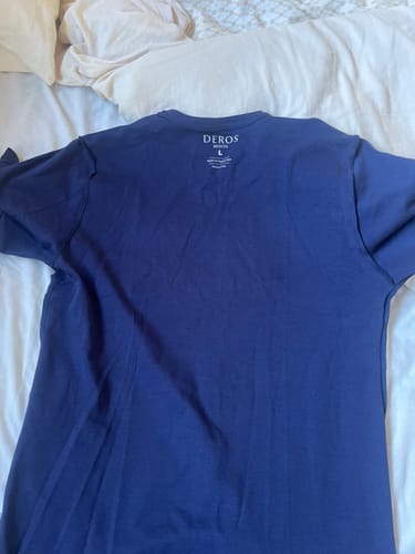 Customer photo review of Polera Azul Marino