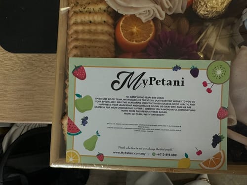 Customer photo review of KL Tower Plateau Charcuterie Grazing Cheese Board [Available in KL, Selangor & Penang only]