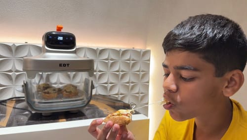 Customer photo review of LUMA