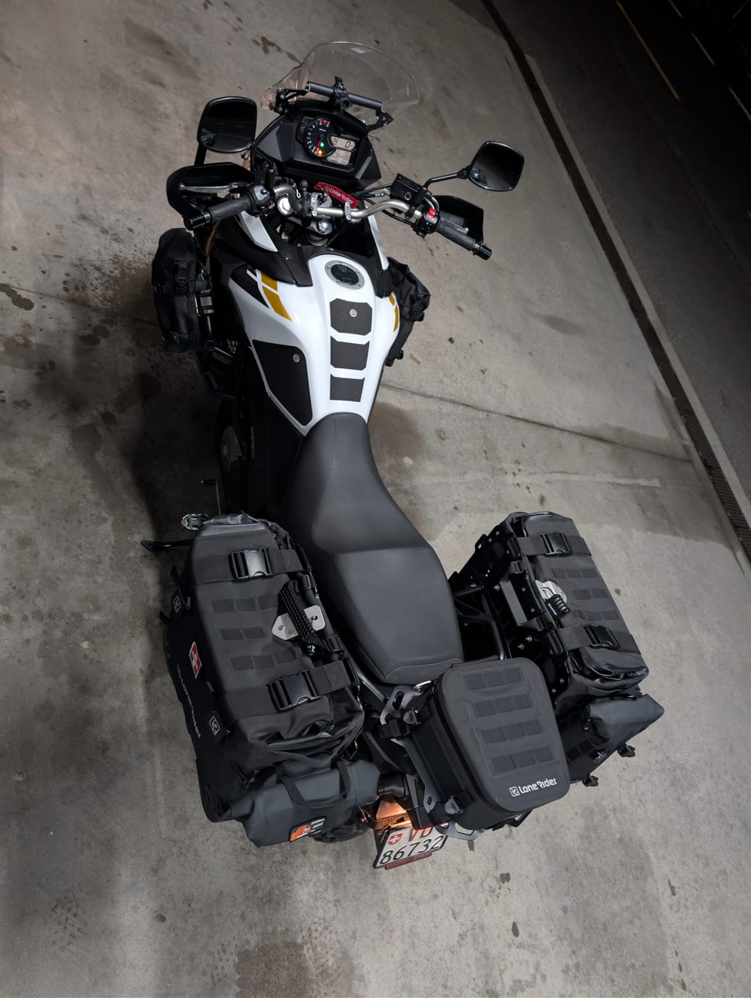 Customer photo review of Tail Pack