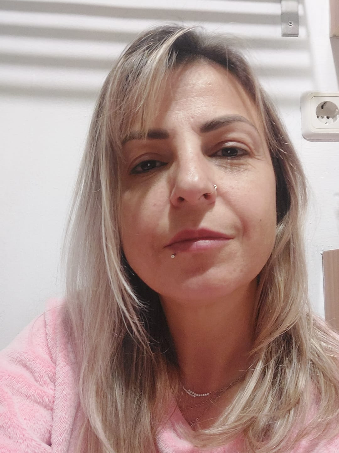 Customer photo review of MythicEye Cream