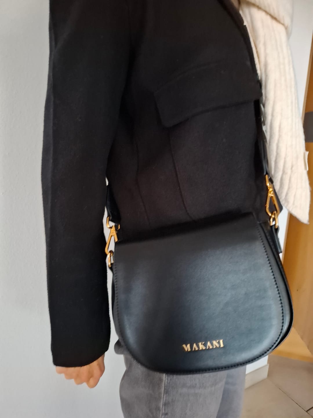 Customer photo review of JASMIN - TAUPE