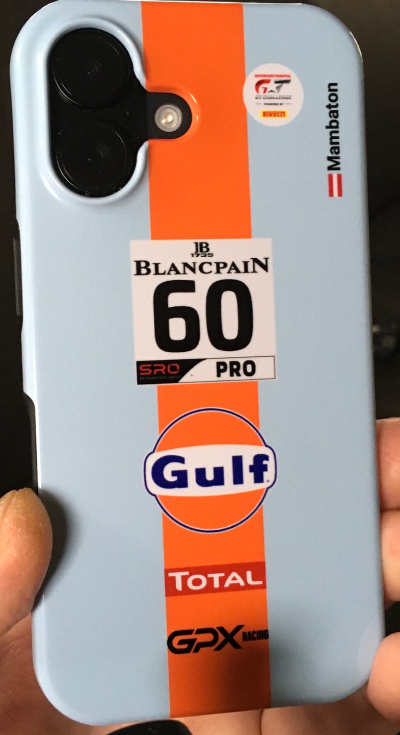 Customer photo review of Gulf Porsche GT Livery - Individuelle Premium Hülle für iPhone