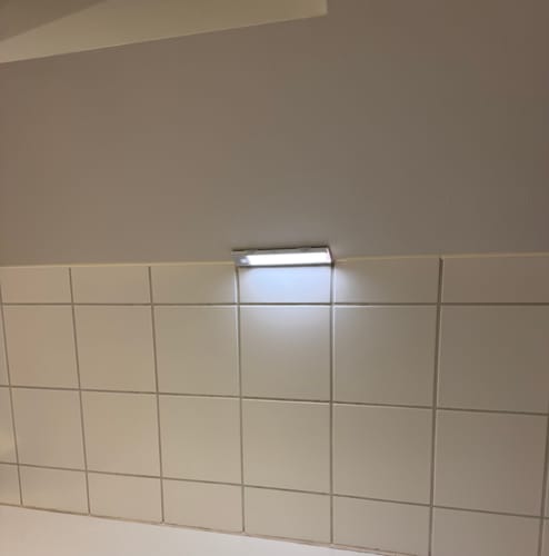 Customer photo review of GlowLine - Energisnålt ljus som tänds bara när du behöver det